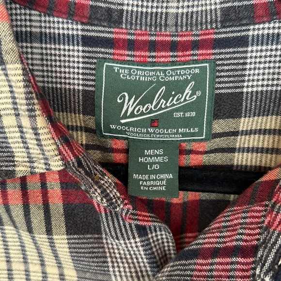 Woolrich Shirt Men's Size Large Lightweight Plaid Flannel Button Down Shirt - Picture 2 of 4